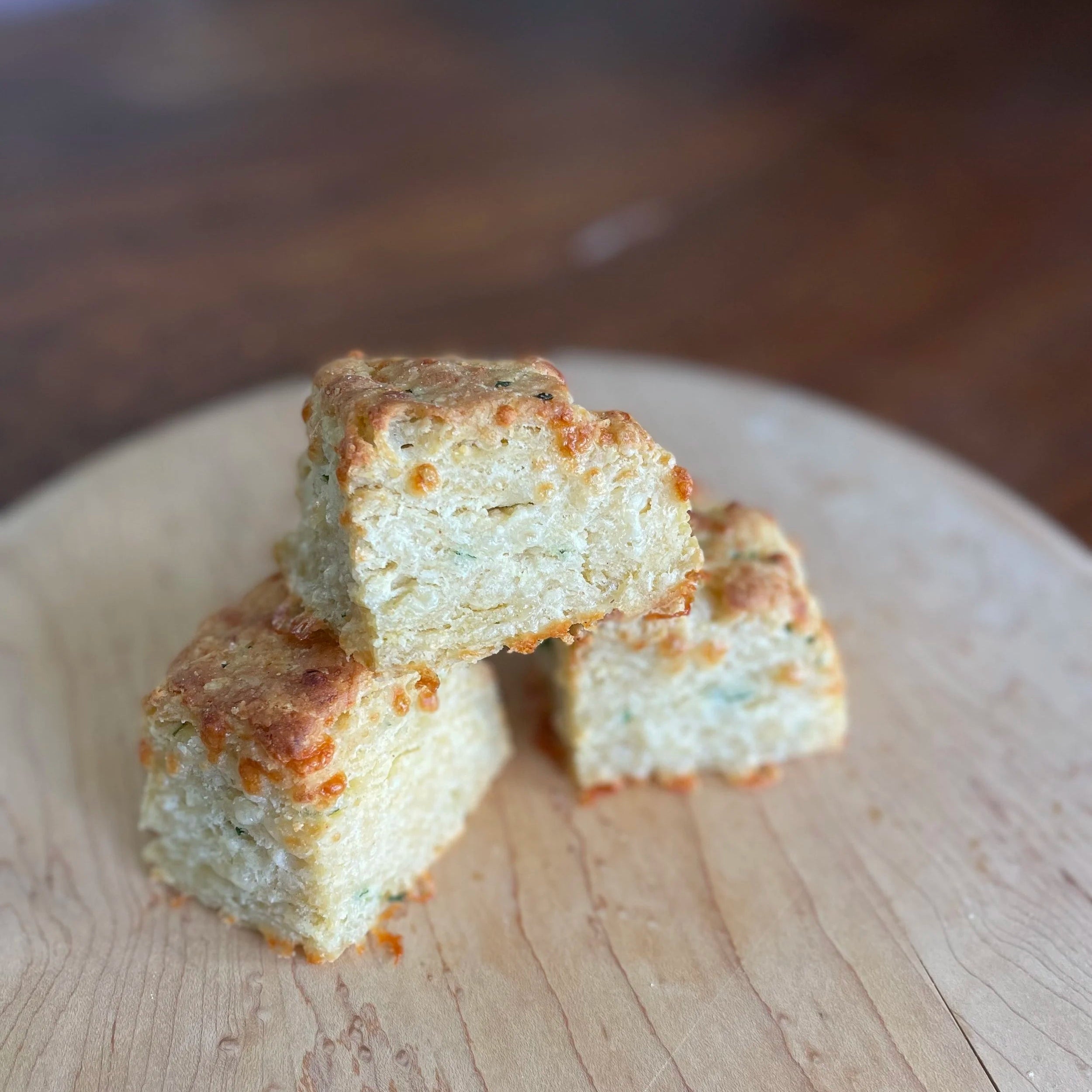 Cheddar and Chive Biscuits (Half Dozen)